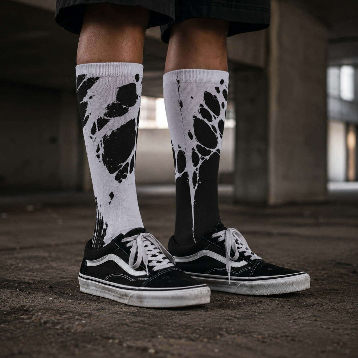"BLACK FANG" Long Socks
